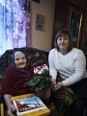 Сотрудники Лысогорского КЦСОН поздравили  с 90-летием жительницу п. Гремячий,  вдову ветерана Великой Отечественной войны М.А. Зубкову